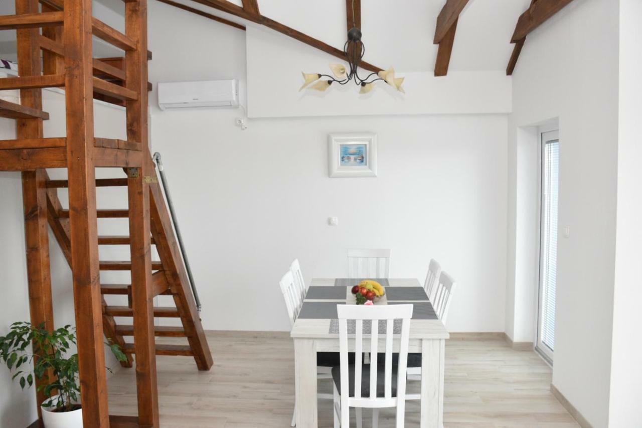 Apartmani Niko 자다르 외부 사진